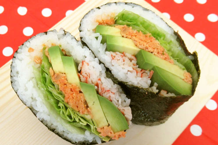 おにぎらず アボカド 鮭フレーク レシピ 作り方 By 沖縄市役所市民健康課 クックパッド 簡単おいしいみんなのレシピが364万品