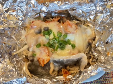 タラとキムチのチーズホイル焼きの写真