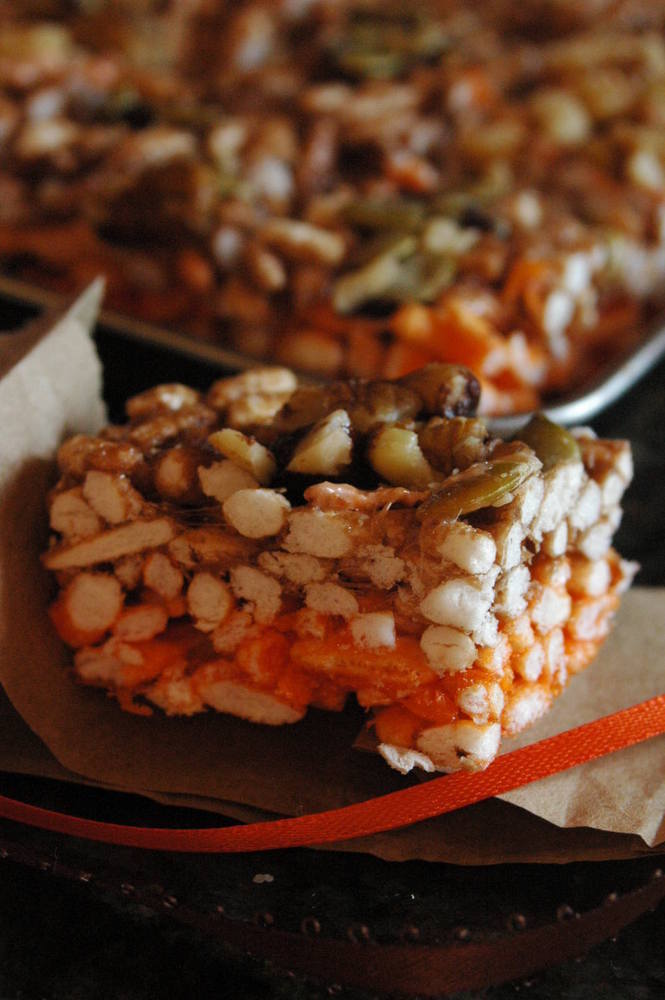 クリスマスツリーのライスクリスピーおやつのレシピ