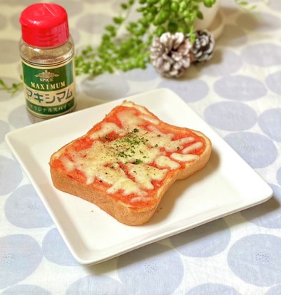 マキシマムで☆簡単ケチャチーズ トーストの写真