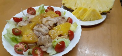 台湾パイナップルと鶏肉の旨煮の写真