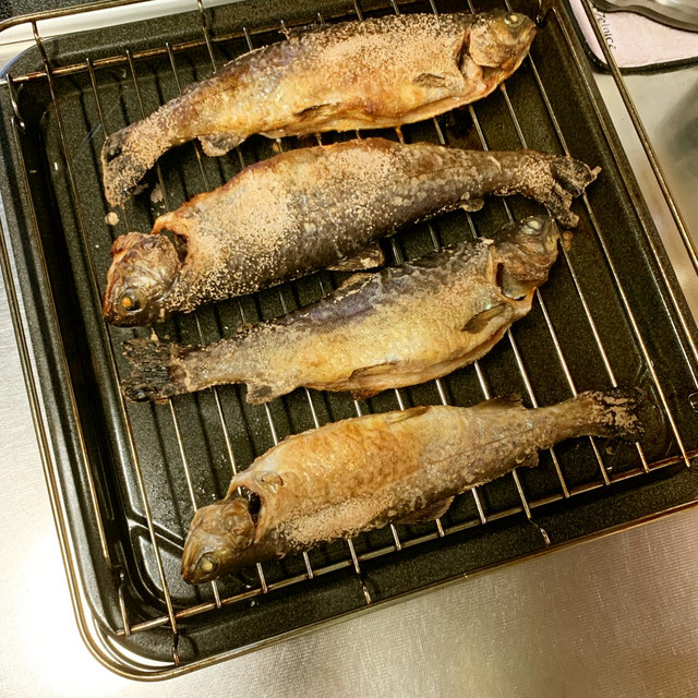 岩魚 山女の塩焼き オーブン使用 レシピ 作り方 By 幸男nagano クックパッド 簡単おいしいみんなのレシピが361万品 岩魚 山女の塩焼き オーブン使用 レシピ 作り方 By 幸男nagano クックパッド 簡単おいしいみんなのレシピが361万品