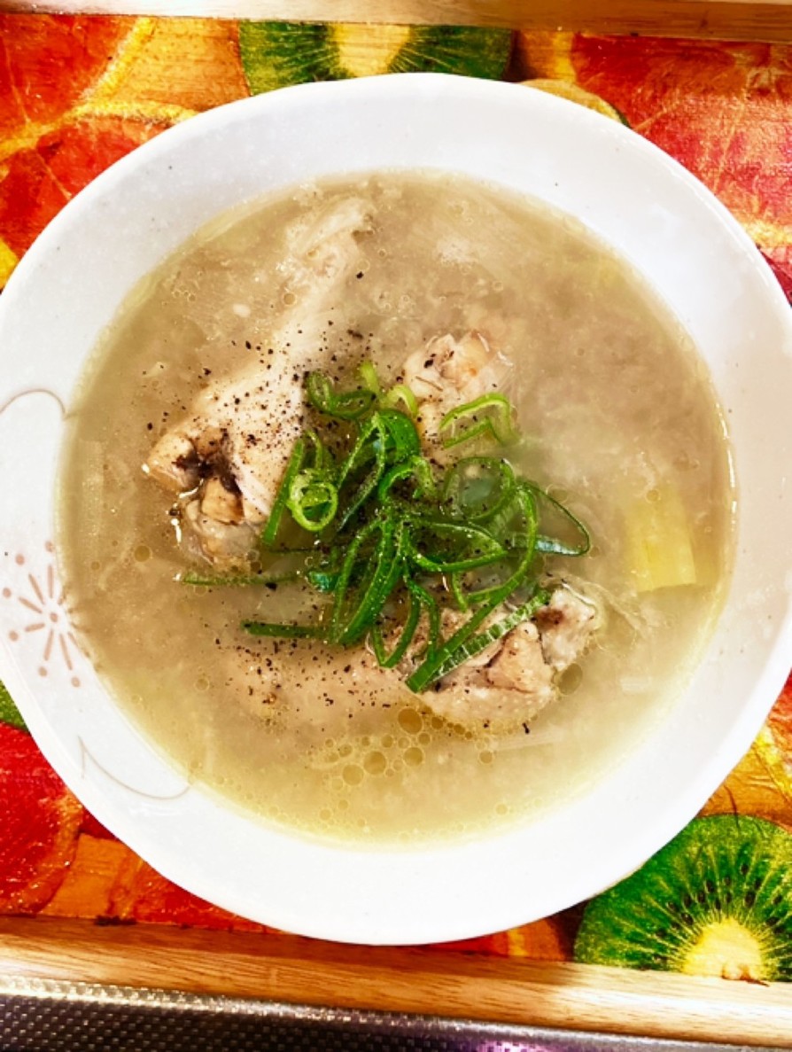参鶏湯スープ〜土鍋でコトコト〜ダシ不要の画像
