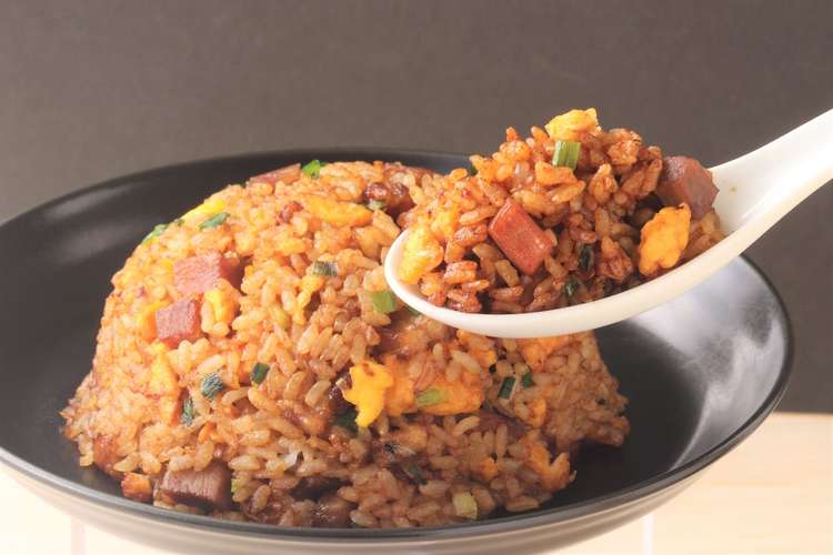 絶品 街中華 しっとり黒チャーハン レシピ 作り方 By オリバーソース クックパッド 簡単おいしいみんなのレシピが376万品