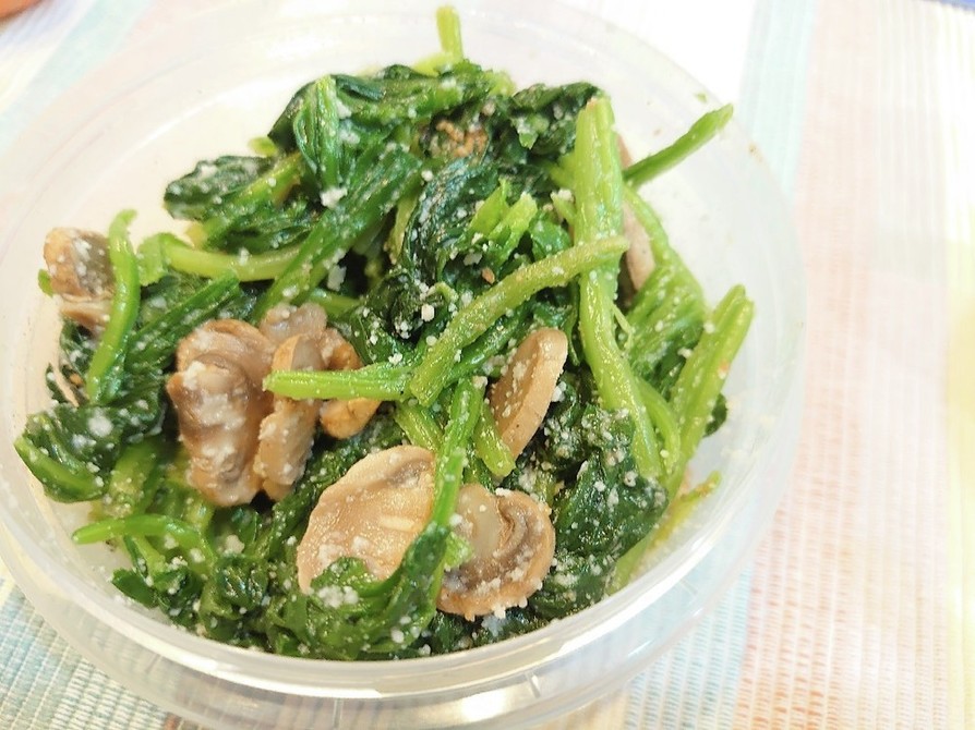 グリルチーズほうれん草とトマトソースのレシピ