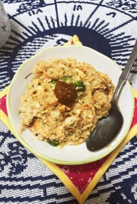 焼き鮭と根菜の納豆麹味噌味オートミール粥