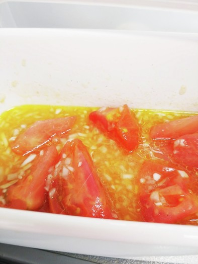 トマトと新玉ねぎの簡単マリネ(4人分)の写真