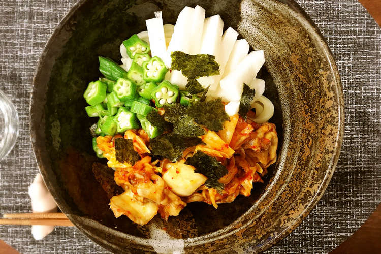 豚キムチおくら山芋の夏の三色うどん レシピ 作り方 By M エム クックパッド 簡単おいしいみんなのレシピが356万品
