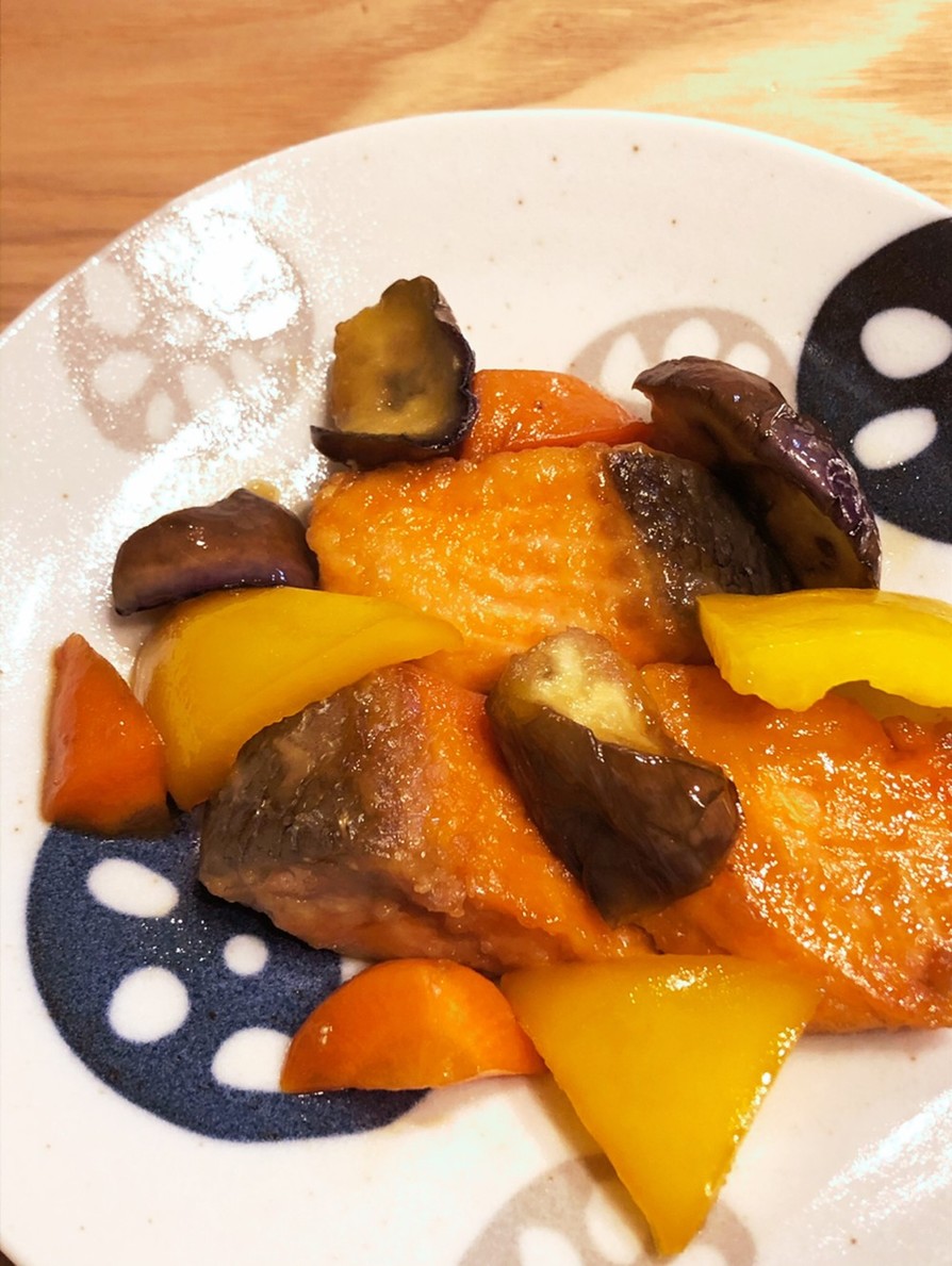鮭と野菜の甘辛炒めの画像