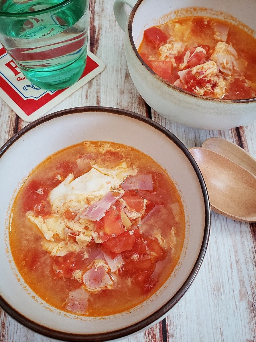 トマトとベーコンのふわたま生姜スープの画像