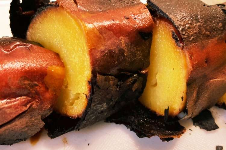 炭に置いとくだけ焼き芋 レシピ 作り方 By お菓子だいすき クックパッド 簡単おいしいみんなのレシピが360万品