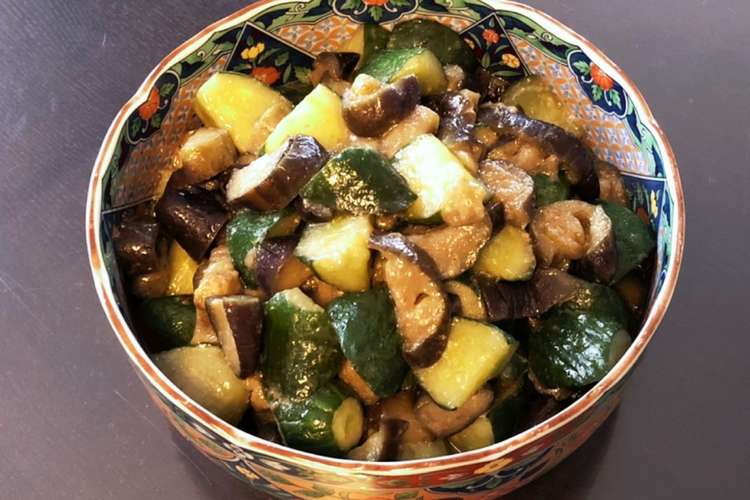 なすときゅうりの味噌炒め レシピ 作り方 By ２４４がう クックパッド 簡単おいしいみんなのレシピが359万品