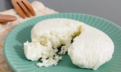 低脂肪牛乳から自家製カッテージチーズ♪の写真