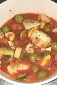 野菜と白身魚のボンゴレロッソ風スープ