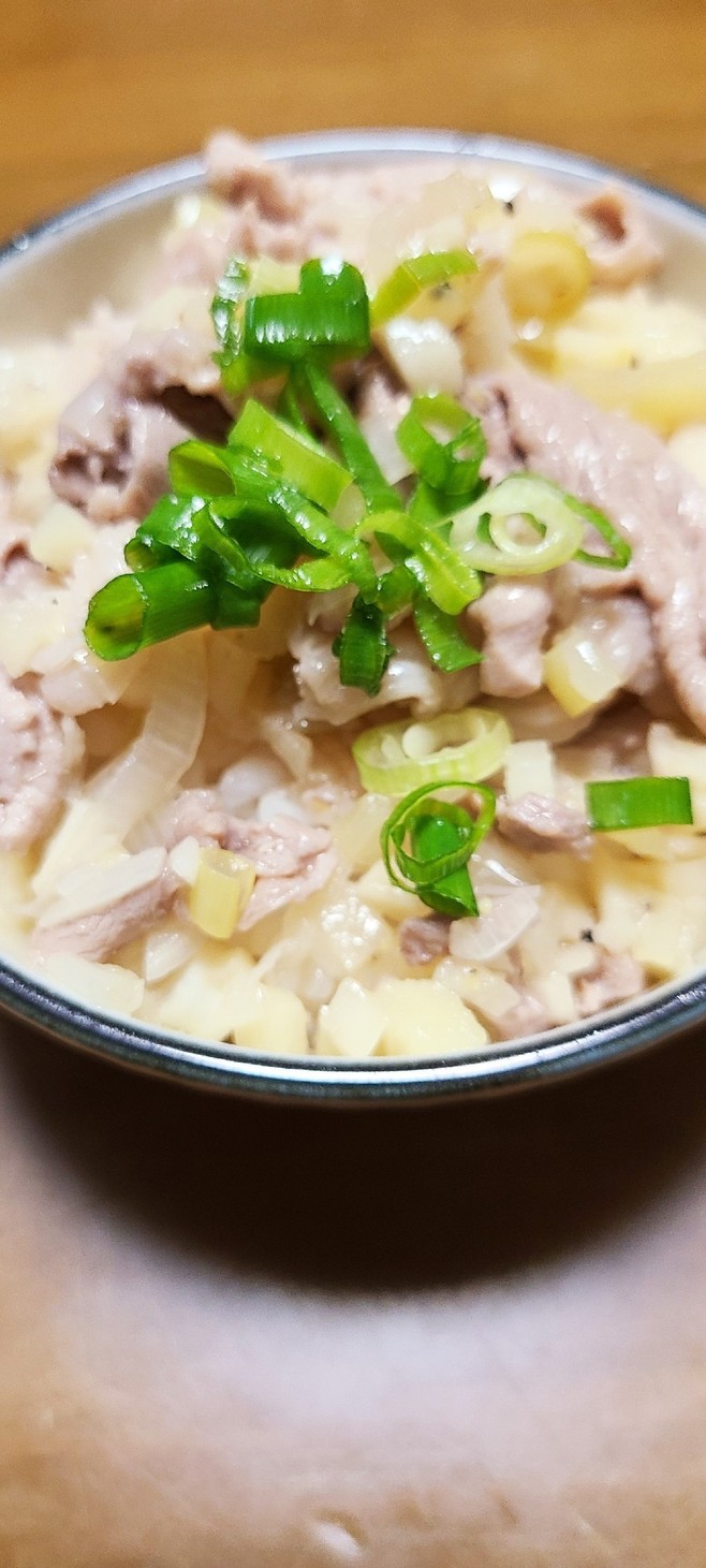 新生姜ねぎ塩だれであっさり豚丼の画像