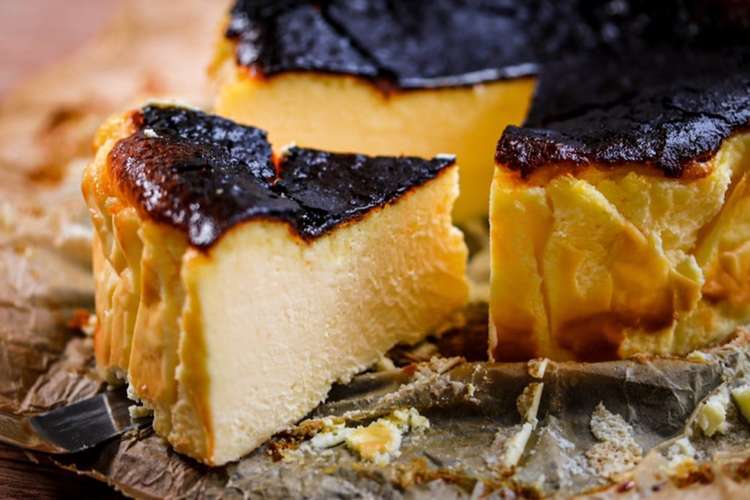 半熟とろけるバスクチーズケーキ バスチー レシピ 作り方 By ひろひろスイーツ クックパッド 簡単おいしいみんなのレシピが371万品