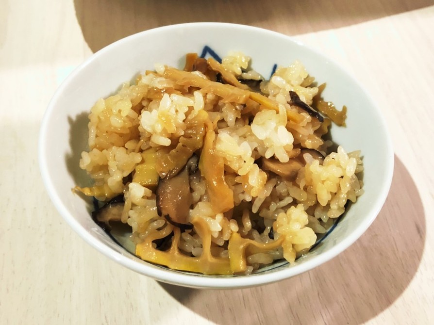 筍と椎茸の混ぜご飯♪(味濃いめ)の画像