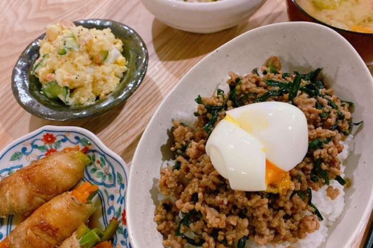 豚ひき肉とニラのそぼろ丼 レシピ 作り方 By Yutsu飯 クックパッド 簡単おいしいみんなのレシピが363万品