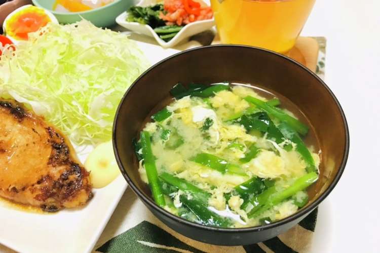 子供も大好き ニラと卵のお味噌汁 レシピ 作り方 By 体裁よく クックパッド 簡単おいしいみんなのレシピが359万品