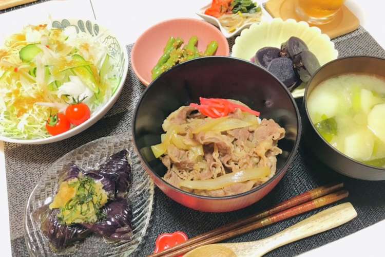牛丼メインの夕飯献立 血液サラサラ玉ねぎ レシピ 作り方 By 体裁よく クックパッド 簡単おいしいみんなのレシピが376万品