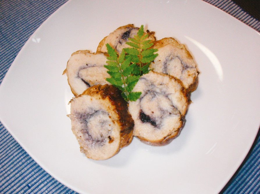 ロール肉バルサミコ酢煮☆ブルーベリー風味の画像