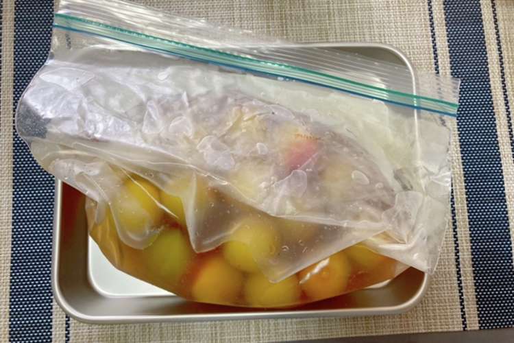 ジップロックでズボラ梅酒 レシピ 作り方 By 食い意地がすごい クックパッド 簡単おいしいみんなのレシピが376万品