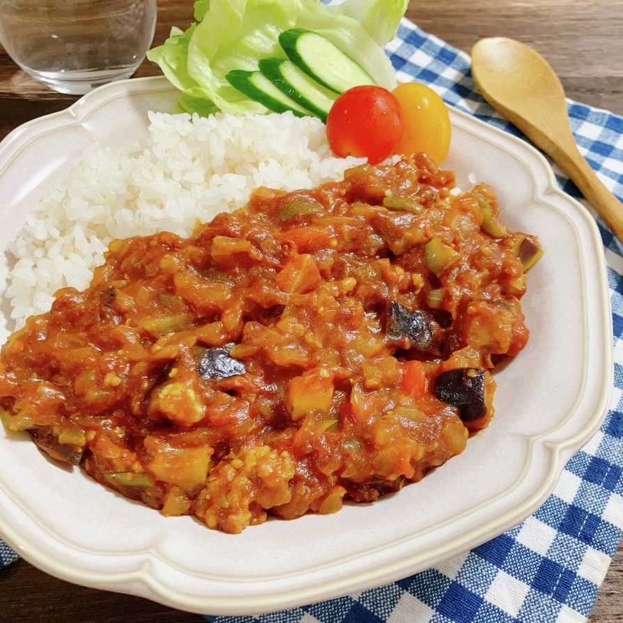 レンジで簡単！夏野菜たっぷりキーマカレーの画像