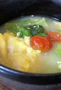 レタスたっぷり中華スープ