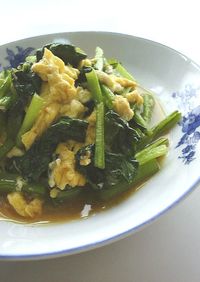 小松菜とふわふわ卵の炒め物