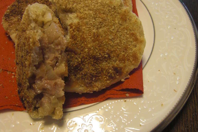 パン生地で中華風焼き饅頭 レシピ 作り方 By Peco吾郎 クックパッド 簡単おいしいみんなのレシピが372万品