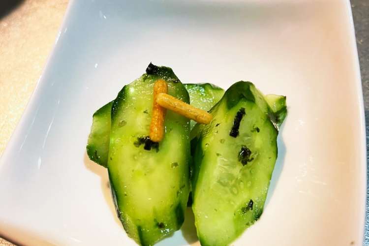 3分で作れるお茶漬けの素きゅうりの漬物 レシピ 作り方 By Coneshi クックパッド 簡単おいしいみんなのレシピが361万品