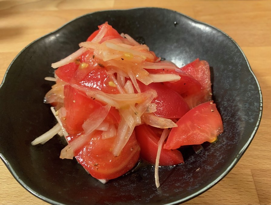 トマトサラダの画像
