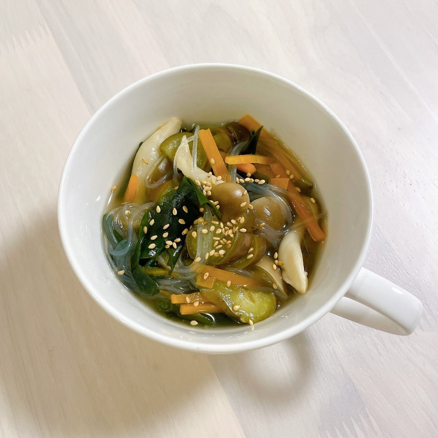 なすとわかめの中華スープの画像