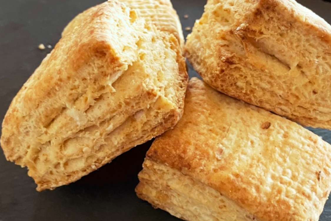 バター 卵なしのさくほろスコーン レシピ 作り方 By Ch A クックパッド 簡単おいしいみんなのレシピが378万品