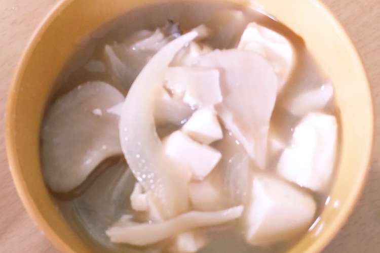舞茸と玉ねぎと豆腐の味噌汁 レシピ 作り方 By ゆきグリ クックパッド 簡単おいしいみんなのレシピが375万品