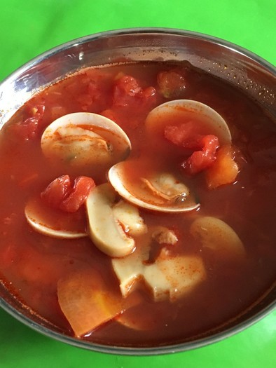 あさりトマトスープの写真