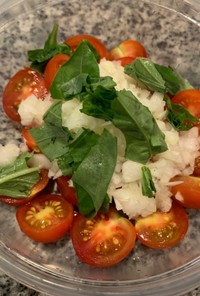 【簡単作り置き】トマトと新玉ねぎのサラダ