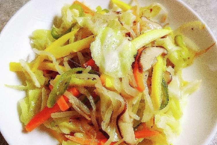 野菜炒め。黄色はズッキーニ。 レシピ・作り方 By カラオケ大好きさん 【クックパッド】 簡単おいしいみんなのレシピが362万品