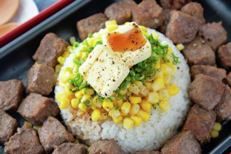 ホットプレートで 簡単ペッパーライス レシピ 作り方 By まこりんとペン子 クックパッド 簡単おいしいみんなのレシピが376万品
