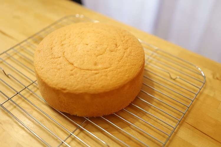 300 成功するスポンジケーキ レシピ 作り方 By ろくキッチン クックパッド 簡単おいしいみんなのレシピが357万品