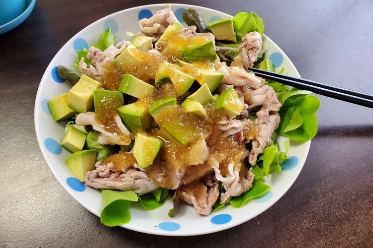 アボカドと豚肉の冷しゃぶ風 レシピ 作り方 By 佐藤博友 クックパッド 簡単おいしいみんなのレシピが355万品