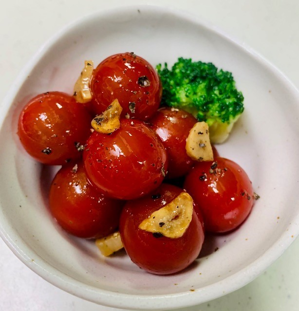 プチトマトのガーリックオリーブオイル和えの画像