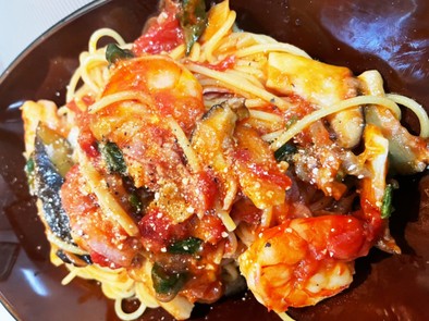 トマトスパゲッティ！夏野菜たっぷりで〜の写真