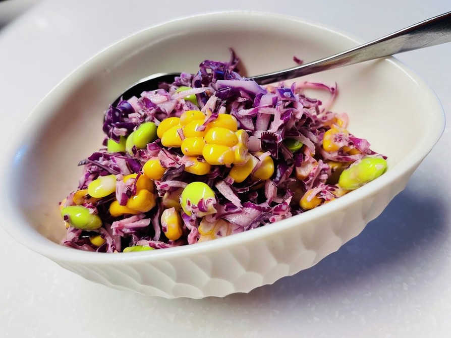 カラフル！紫キャベツコールスローサラダ by さびさびにゃんこ 【クックパッド】 簡単おいしいみんなのレシピが395万品