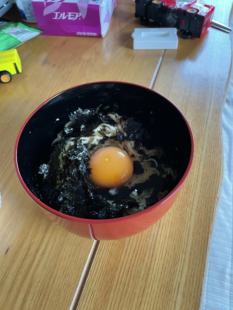 卵かけご飯風混ぜラーメンの画像