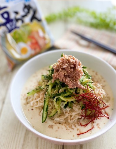 ツナきゅうり　冷やし豆腐クリームラーメンの写真