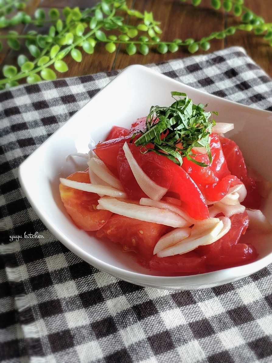 簡単副菜☆トマトと新玉葱の和風マリネ。の画像