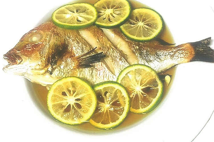 連子鯛の姿焼き すだちのさっぱり漬け レシピ 作り方 By 下関おきそこ クックパッド 簡単おいしいみんなのレシピが357万品