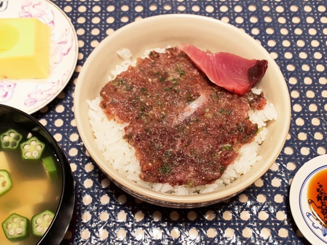 かつおのなめろう丼 レシピ 作り方 By あきちょすママ クックパッド 簡単おいしいみんなのレシピが362万品