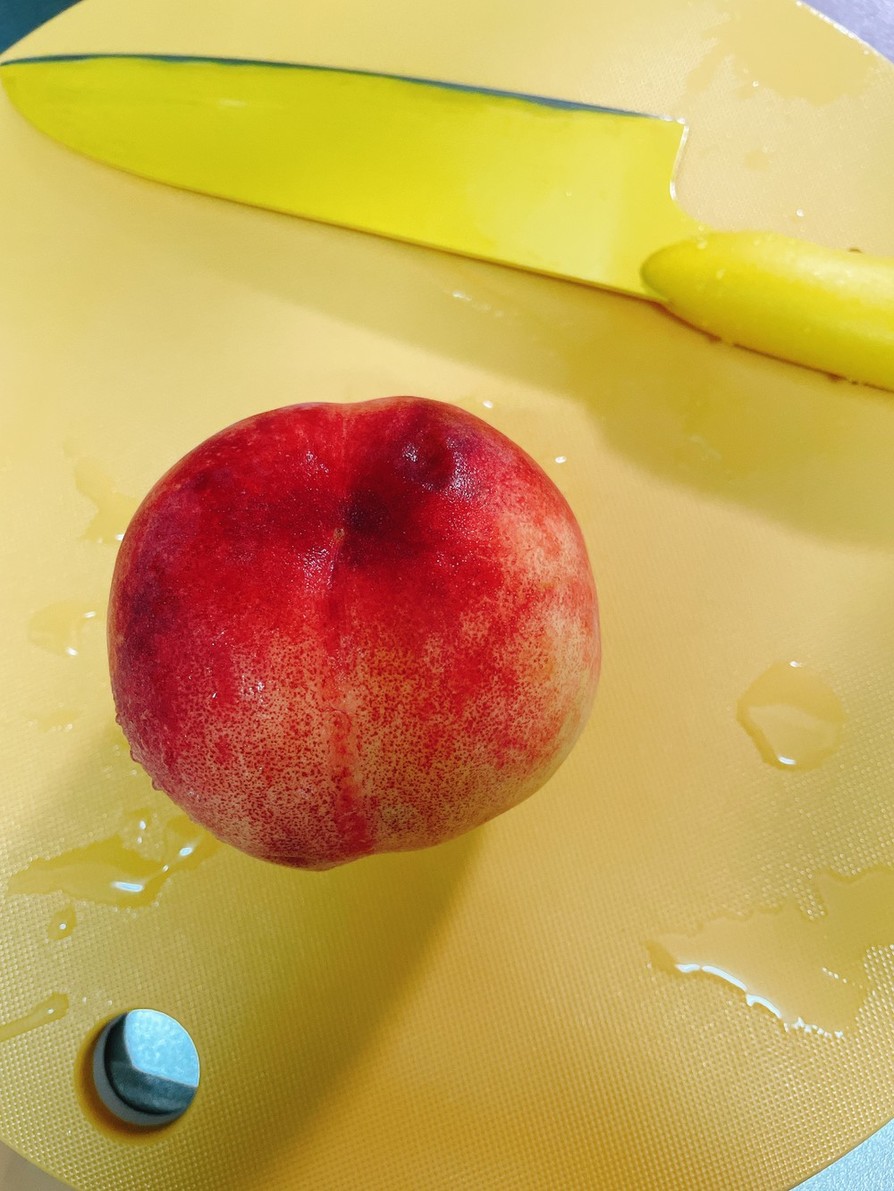美味しい桃の剥き方の画像